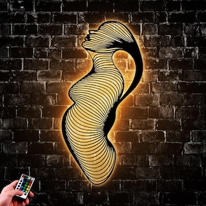 Abstract Girl Metal Wall Art: Modern Minimalist Line Decor