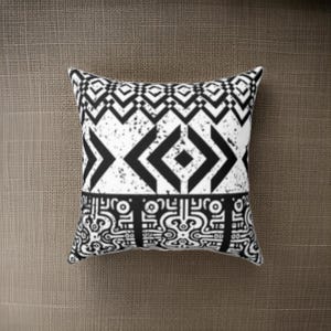 Taie d'oreiller tribal blanc imprimé africain oreiller carré cadeau de réchauffement de la maison coussin géométrique imprimé ethnique tribal coussin coussin imitation daim