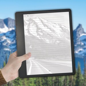 Puede incluir: Un lector electrónico digital negro con una pantalla rectangular que muestra un fondo de paisaje montañoso en escala de grises superpuesto con líneas horizontales, un icono de casa en la esquina superior izquierda y el número 37 abajo.