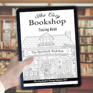 Könnte beinhalten: Ein digitales Tablet mit einer schwarz-weißen Strichzeichnung mit dem Titel The Cozy Bookshop Tracing Book. Das Bild zeigt ein Ladenlokal mit dem Schild The Storybook Bookshop sowie den Text The Cozy Reader's Tracing Collection: Vol 5 und ScribedContent.com am unteren Rand.