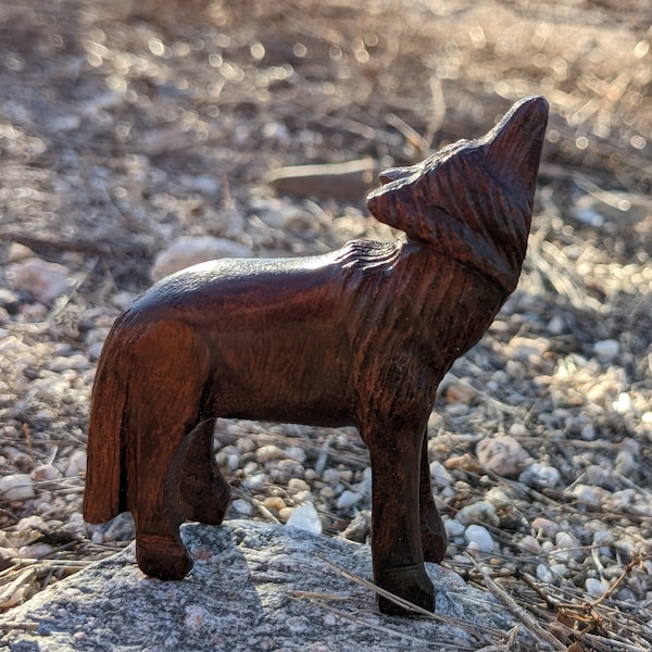 Ironwood wolf, wooden wolf small sculpture, howling wolf on all fours, hand carved ironwood wolf, handcrafted wooden wolf