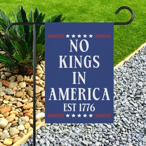 No Kings In America Garden Flag, FDT Outdoor Banner, Choose Democracy Flag, Social Justice Lawn Decor, Equality Yard Sign, Pro Immigration