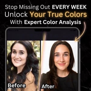 Op de afbeelding: Een smartphonescherm toont een voor-en-na vergelijking van het uiterlijk van een persoon. De tekst erboven luidt: Stop Missing Out EVERY WEEK Unlock Your True Colors With Expert Color Analysis. De labels Before en After staan onder de afbeeldingen.