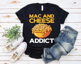 Käsiges Mac und Käse Shirt, lustiges Essen T-Shirt, Makkaroni-Liebhaber-Shirt, Pasta-Snack-Geschenkidee