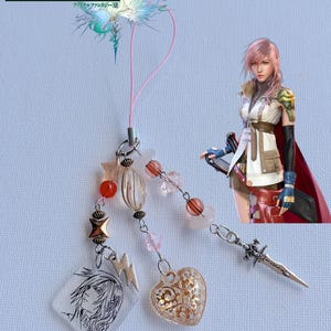 Final fantasy xiii necklace - Etsy 日本