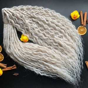 Blond Curly Dreadlock Extensions: Thin Synthetic Crochet Hair
