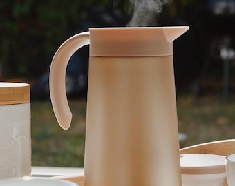 Schlichte Thermoskanne 0,8 Liter | Kanne für Kaffee, Tee & Wasser | Gold, Black Edelstahl | Quick Tip Verschluss
