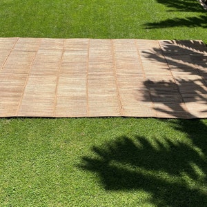 Handwoven Water Hyacinth Foldable Mat - Natural Elegance for Indoors and Outdoors