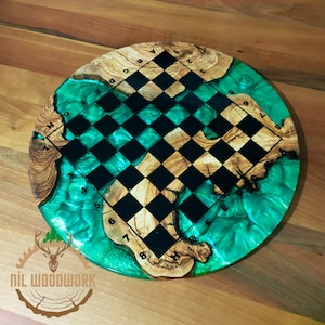Made to Order Olive Wood and Epoxy Chess Board, Round Resin Chess Set, Handmade Chess Board, Wooden Chess Board, 3D Chess Set, Chess Set