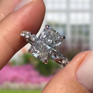 3CT Radiant Cut Moissanite Engagement Ring Unique Moissanite Bridal Gift Ring Set Wedding Promise Anniversary Diamond Ring For Women
