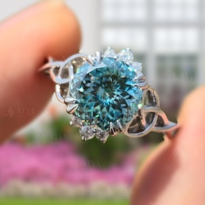 2CT Cyan Blue Portuguese Cut Moissanite Ring Antique Diamond Engagement Ring Solitaire Wedding Ring 10K Solid Gold Anniversary Ring For Gift