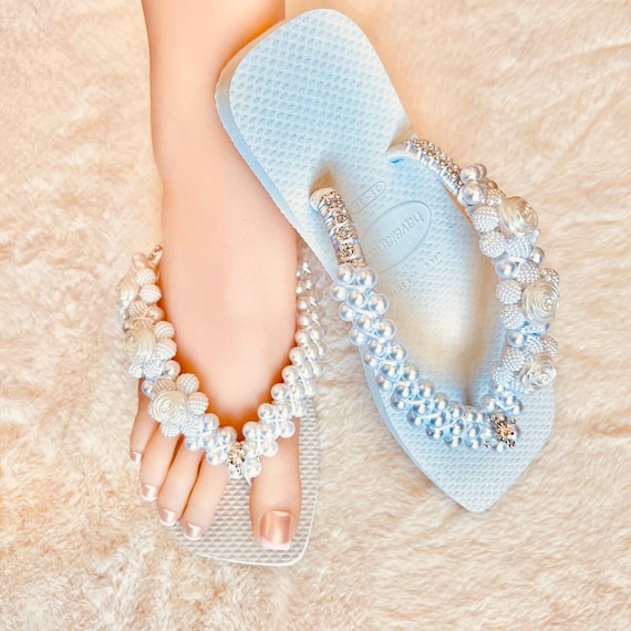 Perlas Cholas Decoradas Con Piedras Sandalias Decoradas Con