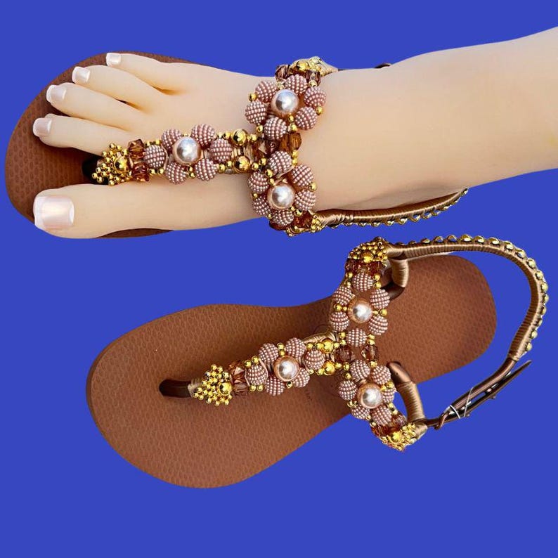 Handveredelte Havaianas You Paraty–Dunkelblau–Flip Flops mit Perlen & Blumen – Unikat – Sommer Sandalen –Geschenkidee Blumenmotive Bild 2