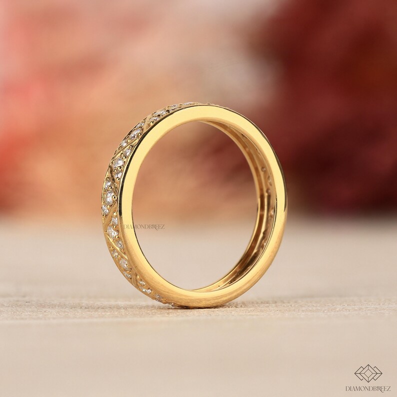 lab grown diamond, lab created diamond, 14k gold, solid gold, yellow gold, white gold, zig zag band, eternity band, handmade jewelry, polished finish, ethical craftsmanship, VS clarity, VVS1 clarity, EFG color diamond, wedding band, round cut band, minimalist band, zig zag band, 14k gold band, proposal gift, promise band, handmade jewelry, gifts for her, gifts for women, handcrafted band, stackable band, lab created band, promise band, personalized gift
