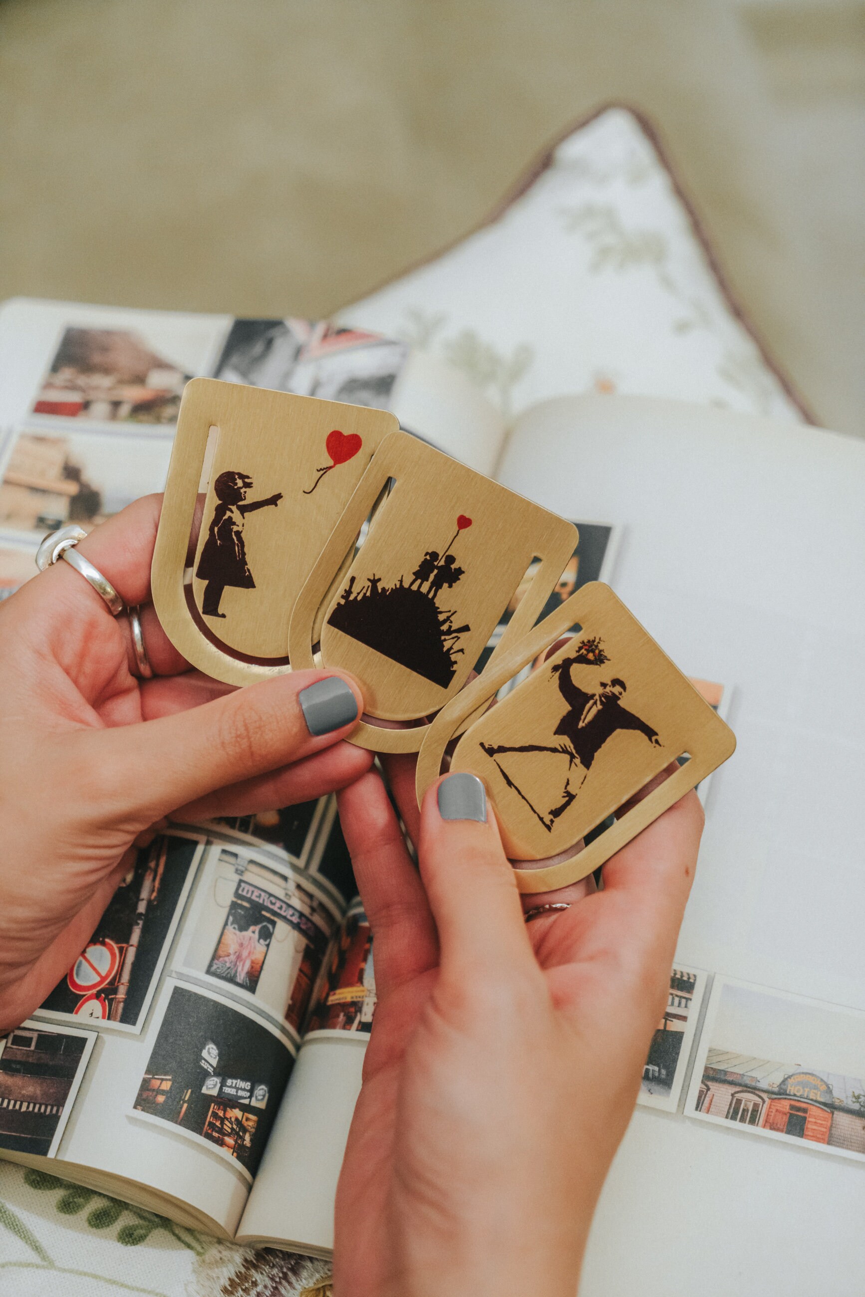 Bookmark Banksy, Set of 3 Metal Bookmarks, Banksy Collection, Gift for ...