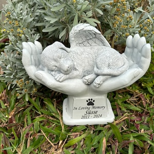 Personalized Angel Dog Memorial Statue, Resting in Peace in God's Hands, Pet Dog Memorial Grave Marker Stones, Gift to Remember A Lost Pets image 3