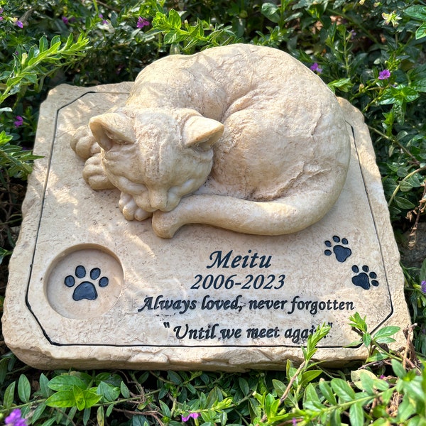 Personalized Pet Cat Memorial Stone With Candelabra,Cat Sympathy Gifts,Pet Cat Memorial Grave Markers Stones Tombstone For Garden Decor