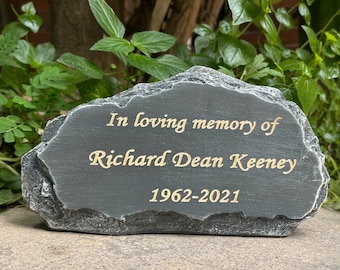 Personalized Garden Stones Engraved with Any Message, Laser Engraved Garden Welcome Stones, pet Memorial Stones, Outdoor Decorative Stones