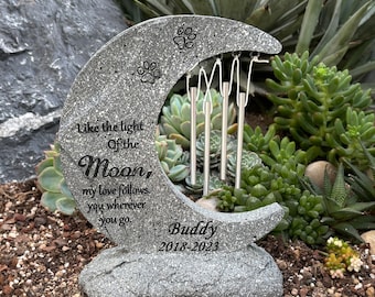 Personalized Pet Memorial Stones for Dogs or Cats,Moon Wind Chime Garden Stone Grave Marker, Waterproof Outdoor Pet Memorial Statue