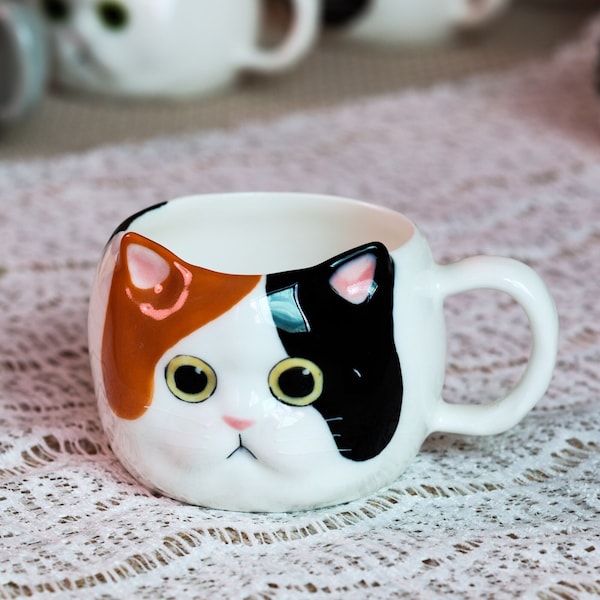 Handmade Ceramic Exotic Shorthair Coffee Mug. Hand Painted Cat Mug. Cat Lover. Personalized Housewarming Gifts. Underglaze Ceramic.