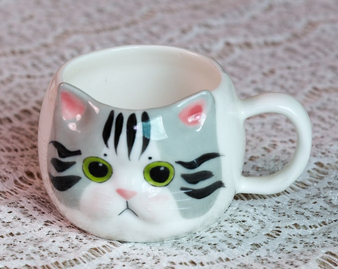 Handmade Ceramic American Shorthair Mug. Hand Painted Cat Mug. Custom Coffee Mug. Water Cup. Cat Lover. Personalized Housewarming Gifts.