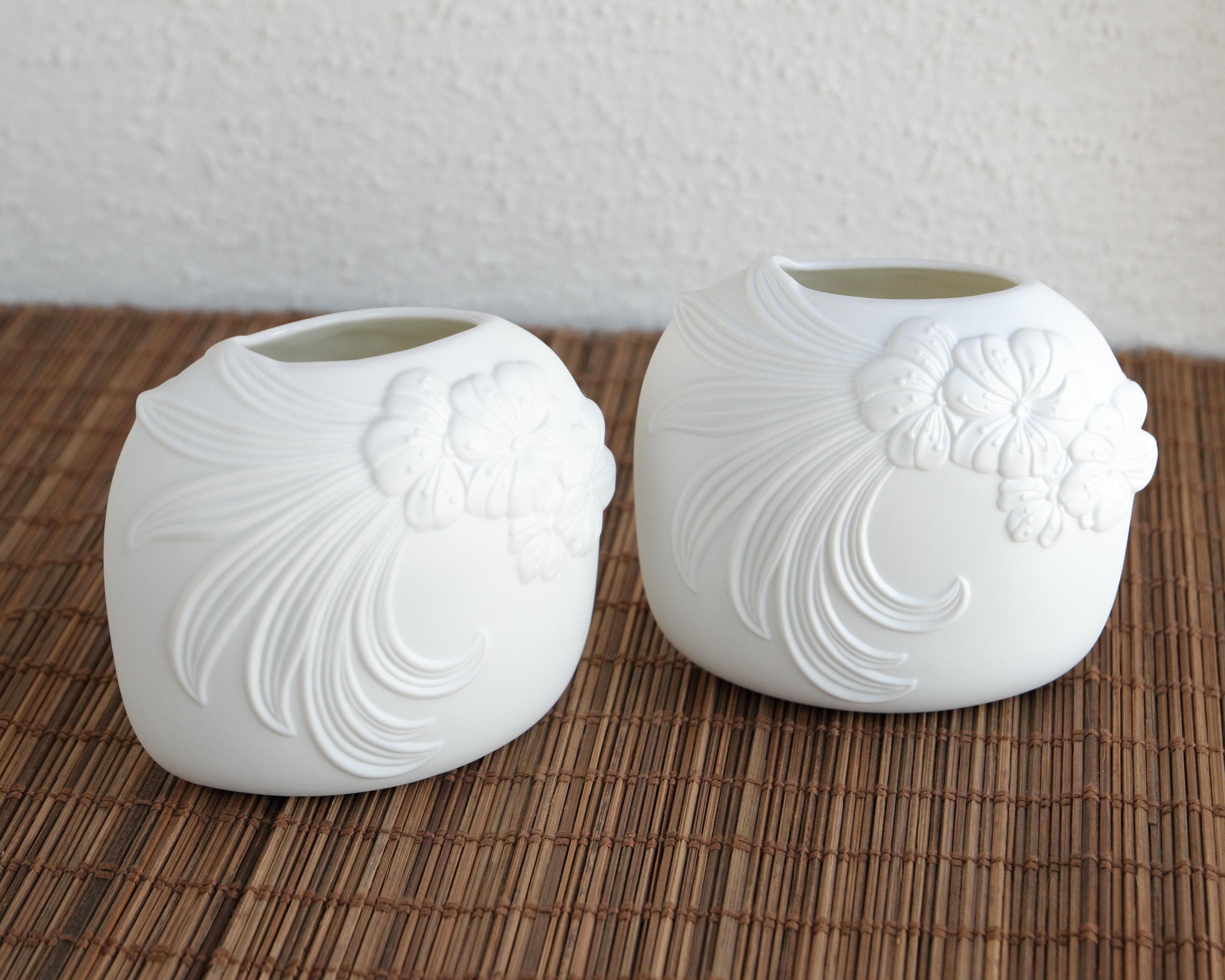 カイザー花瓶 高い芸術性 西ドイツ製Ak kaiserヴィンテージ陶器の白い