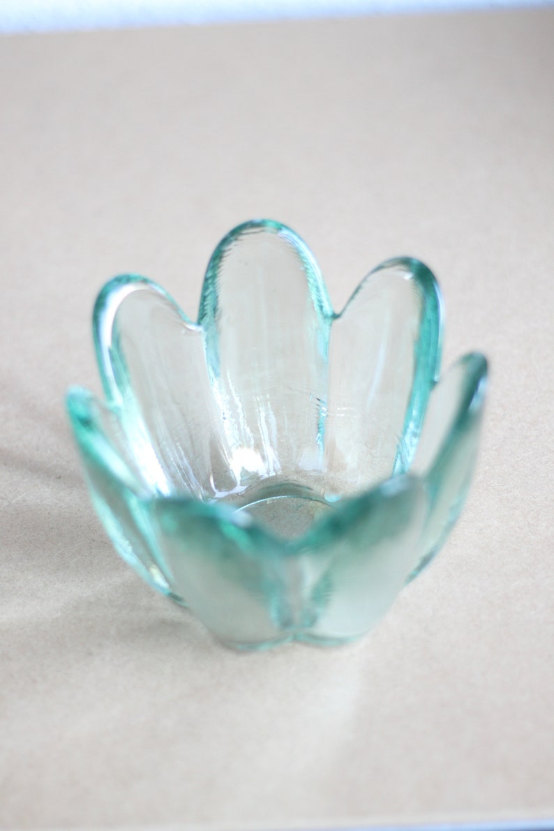 Vintage clear glass bowl, recycled glass bowl, vintage flower glass bowl