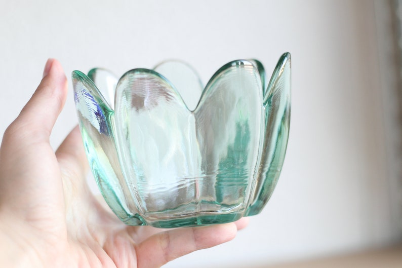 Vintage clear glass bowl, recycled glass bowl, vintage flower glass bowl