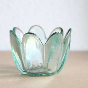 Vintage clear glass bowl, recycled glass bowl, vintage flower glass bowl