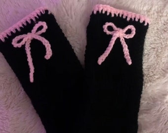 Coquette arm warmers/hand warmers, cute fall/winter accessories/ black arm warmers with pink bow