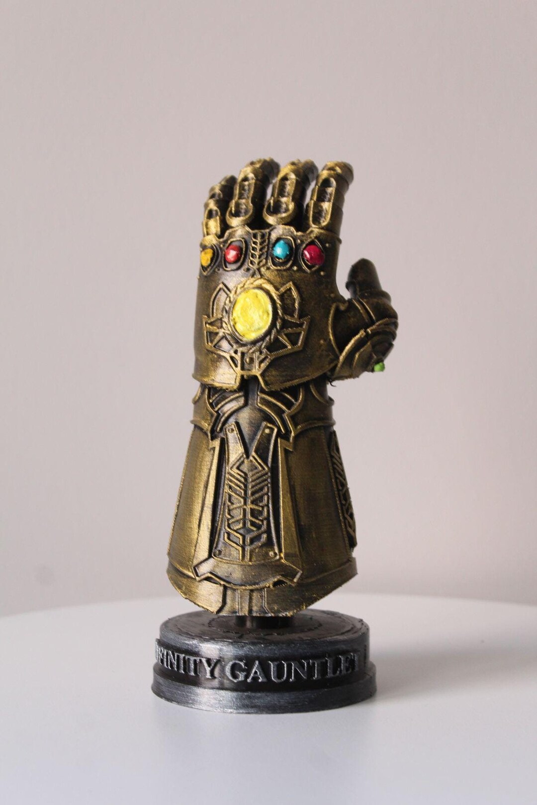 Thanos Infinity Gauntlet 20 Cm/7.9 Inches - Etsy