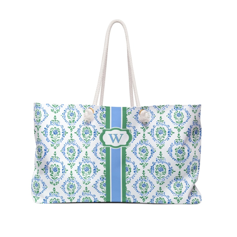 This personalized initial preppy mahjong tote bag set is ideal for shoppers searching for custom mahjong gifts, personalized mahjong tote bags, preppy mahjong accessories, monogram mahjong rack bags, mahjong travel bag sets with initials, cute mahjong bags for women, preppy game night tote bags, custom tile and rack storage bags, personalized gifts for mahjong players, trendy mahjong carrying totes,