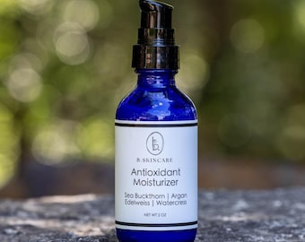 Natural Antioxidant Face Moisturizer | Lightweight Hyaluronic Acid Cream for Glowing Hydrated Skin