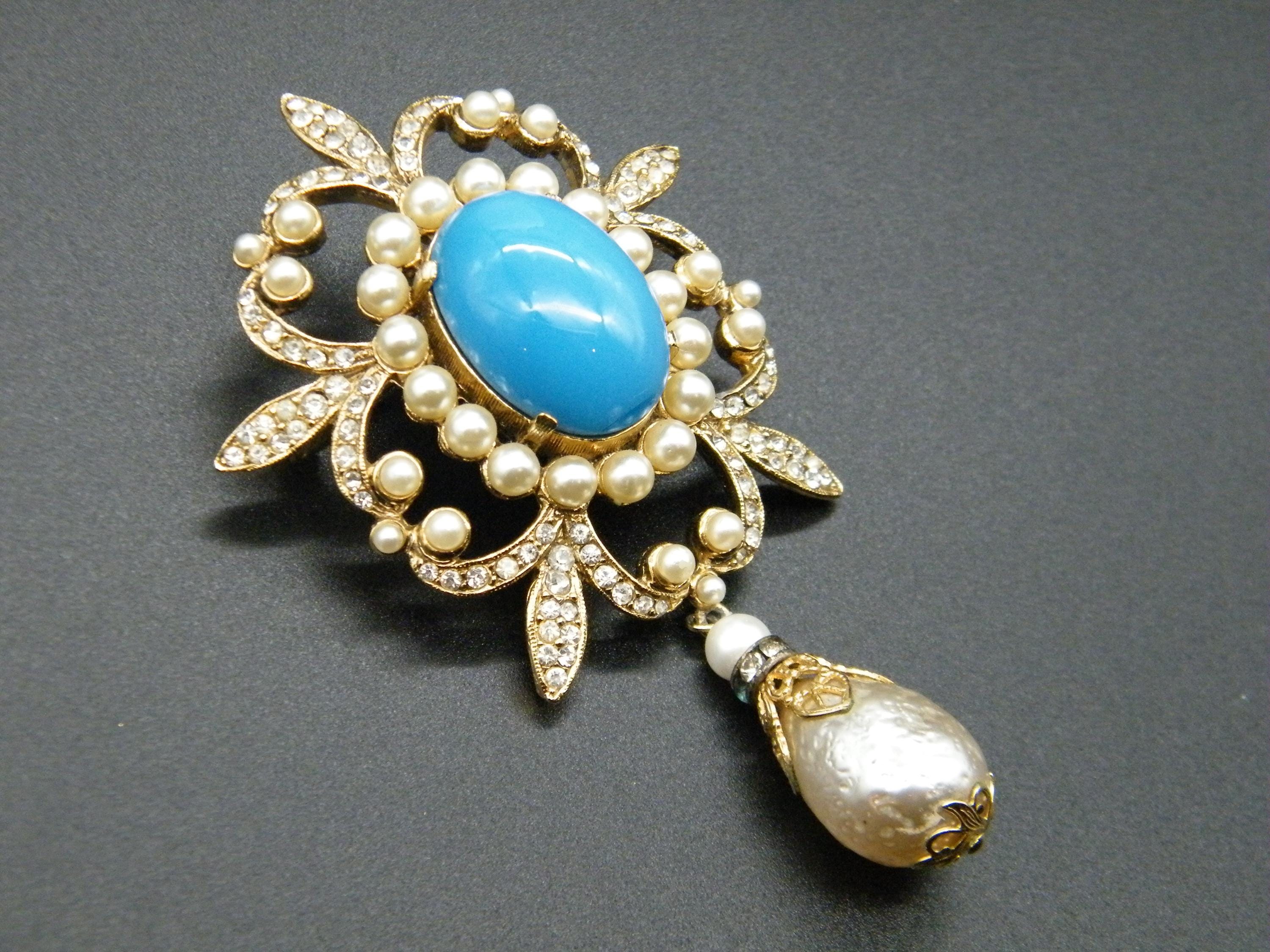 BOUCHER ヴィンテージ　ブローチ Boucher Brooch - Etsy