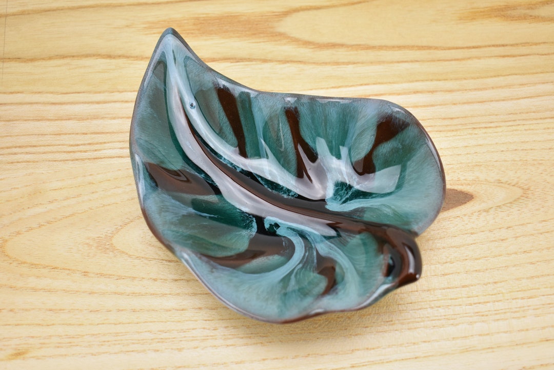 Blue Mountain Pottery Leaf Shaped Dish Made in Canada Vintage Etsy