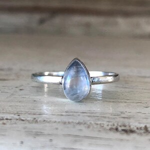 moonstone gemstone ring