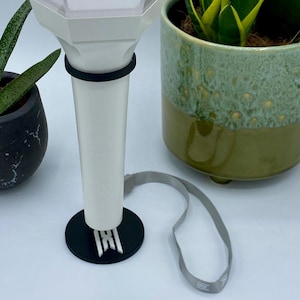 Monsta X - Support pour Lightstick, flottant avec logo (Accessoires de support de support Shownu Minhyuk Kihyun Hyungwon Joohoney I.M. MONBEBE)