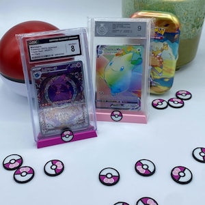Pokemon Liebesball Kartenhalter-Set - Farben wählbar - Liebe Valentinstag Soft Penny Sleeves Toploader Top Loader PSA CGC Beckett Stand TCG