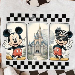 Mickey retro PNG, Vacaciones familiares 2026 PNG, Viaje familiar PNG, Modo vacaciones PNG, Reino mágico PNG, Mickey vintage, Camiseta de sublimación para niño a la moda