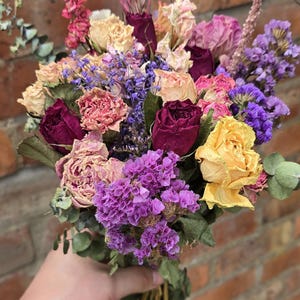 small bouquet with 5 varieties of roses