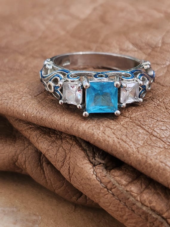 Marina Ring // Vintage Sterling Silver Ring with Blue Enamel Filigree Hearts, Aquamarine and Rhinestones, Size 6.5
