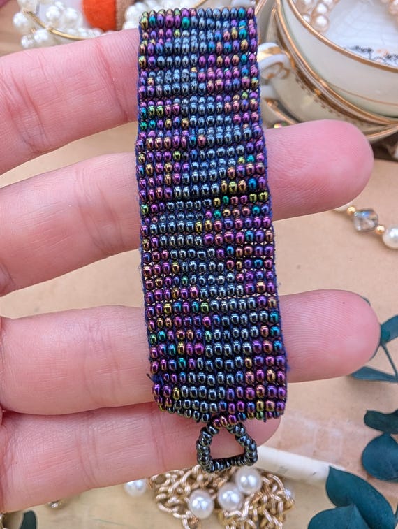 Vintage Iridescent Oil Slick Beaded Bracelet