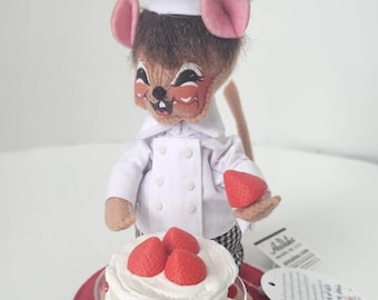 Muñeca Annalee de la colección exclusiva Strawberry Shortcake Chef, firmada, número 218 de 250, Norma 2022