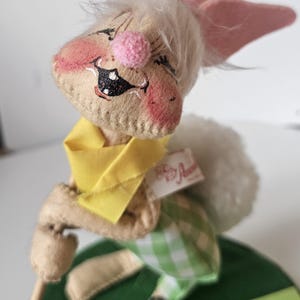 1988 Gardening Bunny Annalee Mobilitee Doll Vintage