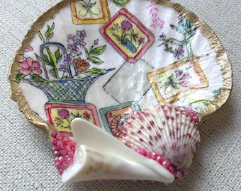 Scallop Shell Jewelry Dish | “The Mahjong Garden Shell” | Chinoiserie Coastal Trinket Tray, Handcrafted Gold Leaf Shell, Pink Accent Ring Ho
