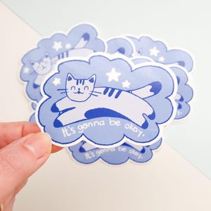 Adesivo gatto - Andrà tutto bene | Adesivi in vinile lucido | Adesivi di animali | Adesivi per laptop | Adesivi Kawaii | Adesivi carini | Adesivi con citazioni