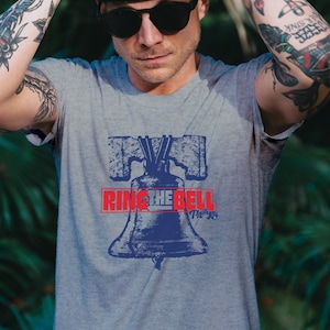 Ring the Bell Philly Baseball Shirt - Vintage Liberty Bell Grafik Tee - Lustiges Phillies Playoff Geschenk - Philadelphia Fan T-Shirt