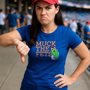 Lustiges Philly Baseball Rivalität Shirt - Muck the Fets Grafik Tee – Phillies gegen Mets Fan Geschenk - Humorvolles Sport Shirt für Philadelphia Fans