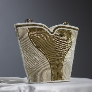 Elegante bolso con cuentas para niñas regalo de boda embrague novia bolso de noche mujeres patchwork perlas blancas étnico único bolso de cachemira beige dorado