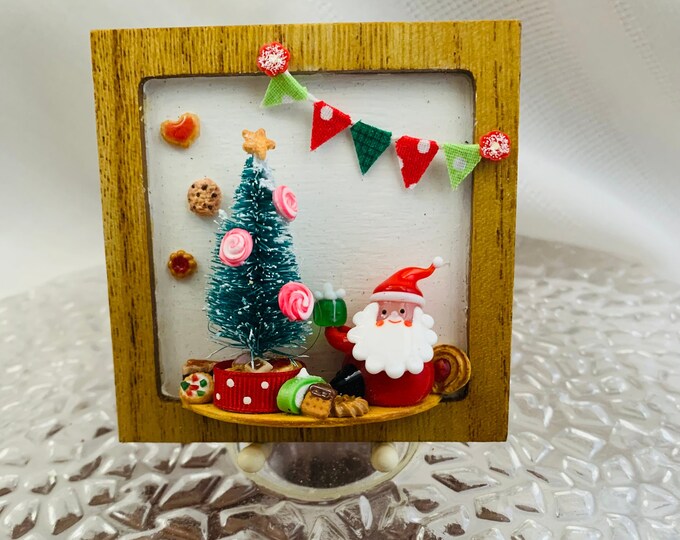 Miniature 3"x3" 3D Christmas Picture Frame Japanese Hand Blown Glass Santa Claus Christmas Tree Cookies Candy Cane Bunting OOAK Wall Hanger